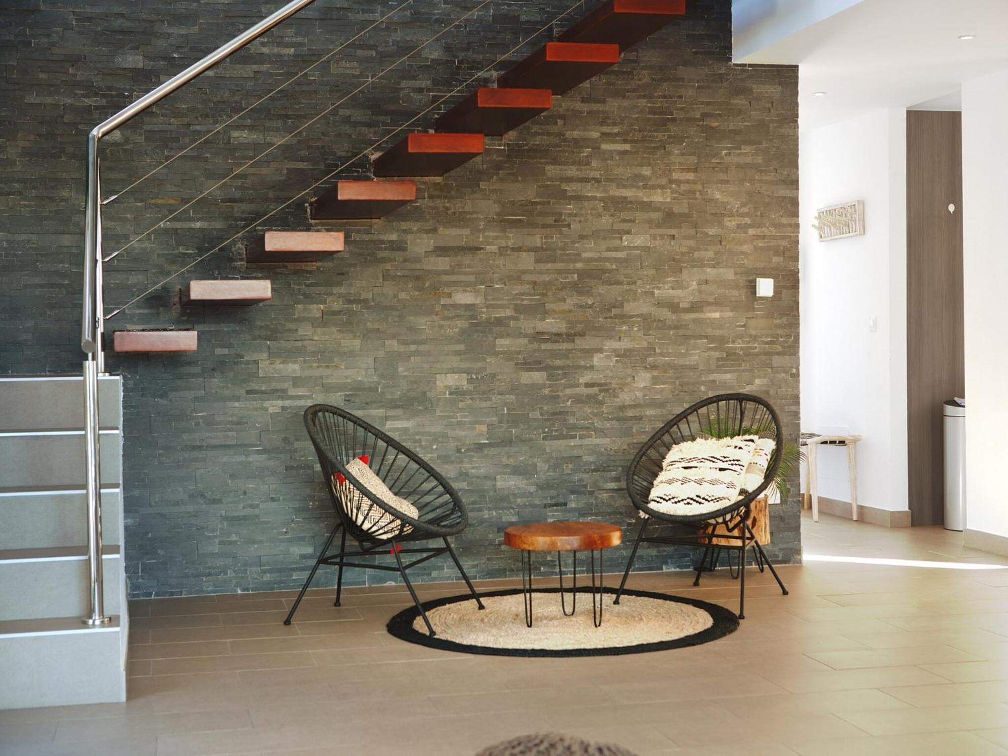 Villa Modern Near Costabella *