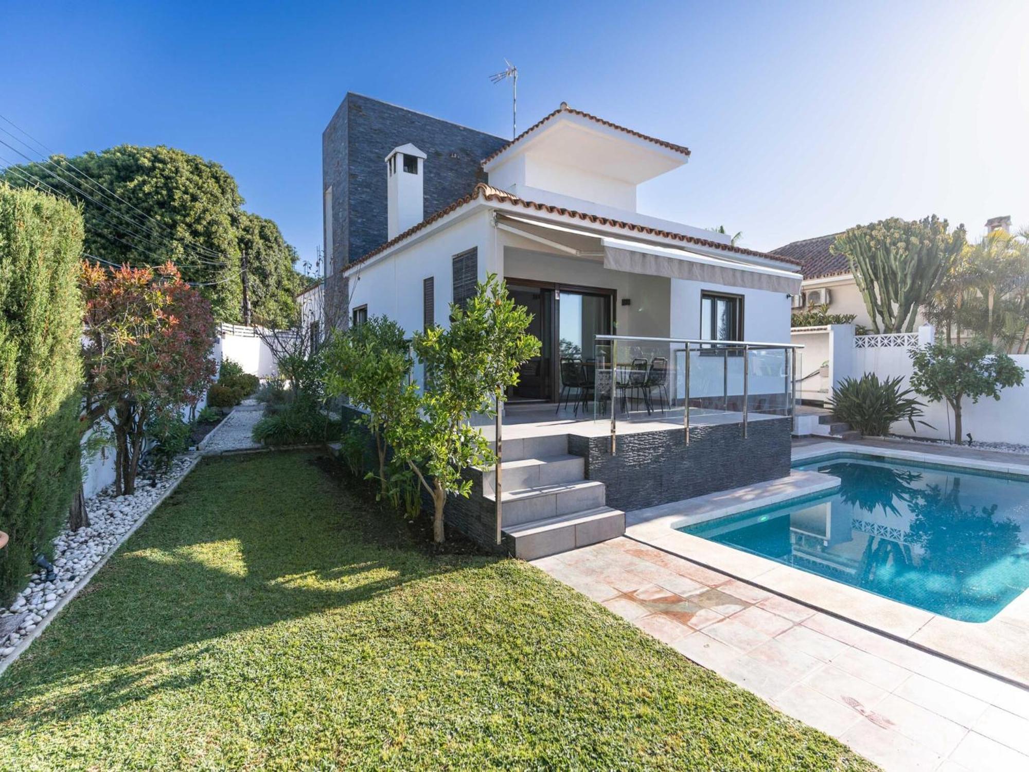 Villa Modern Near Costabella Marbella