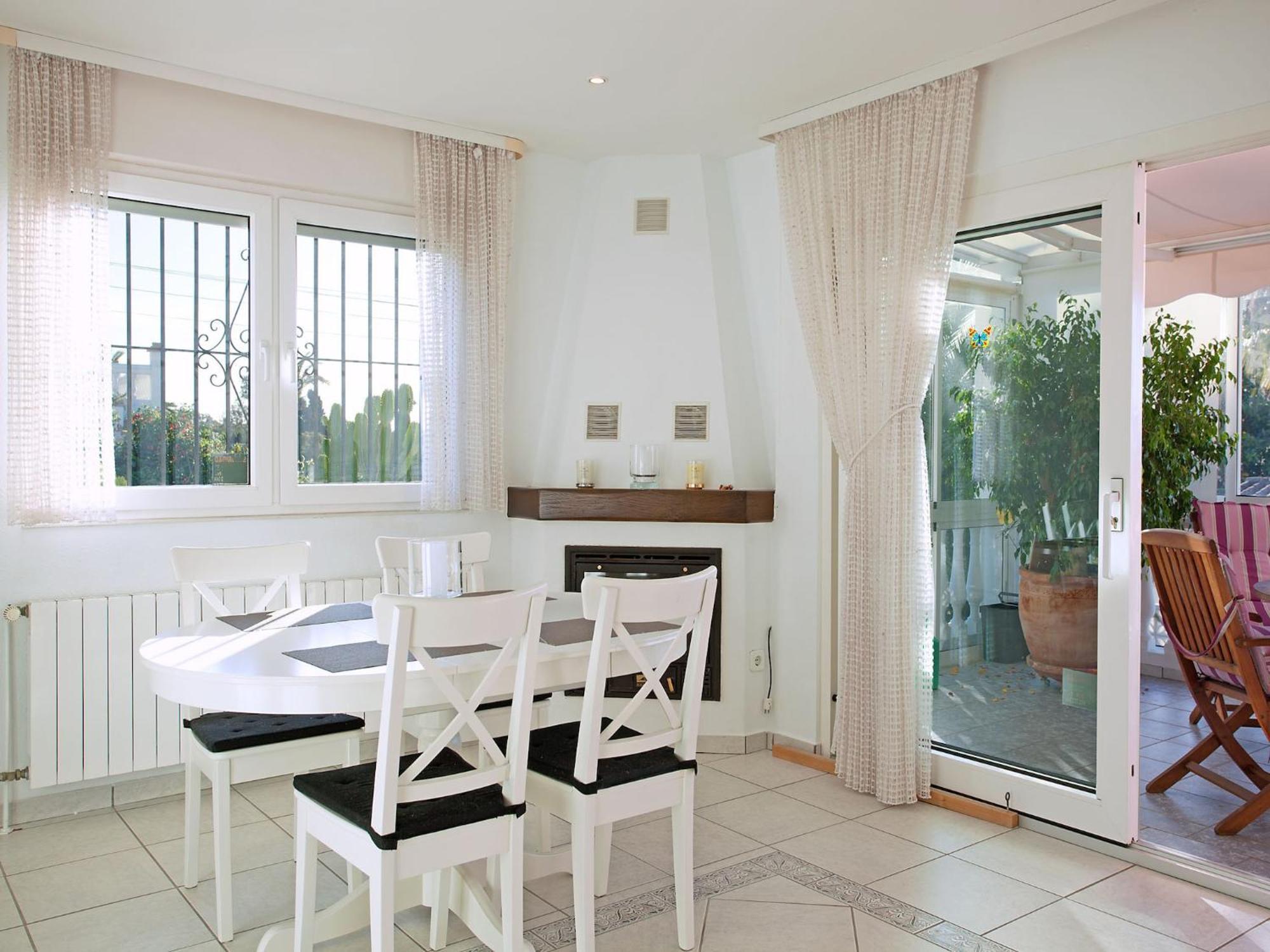 Modern Near Costabella