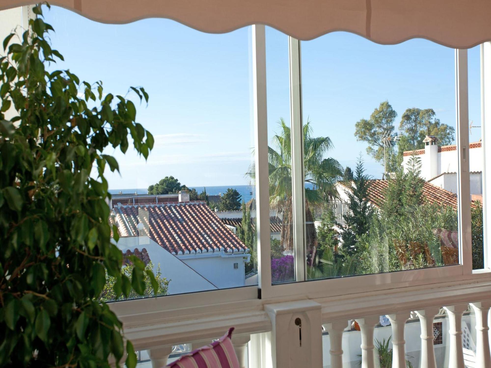 Modern Near Costabella